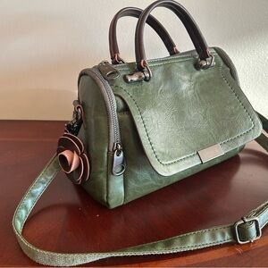 Green Faux Leather Handbag with Shoulder Strap